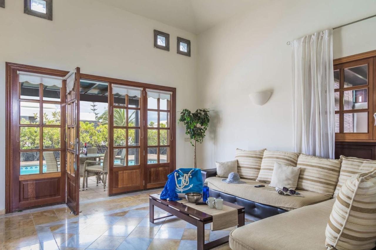 Villa Victoria Luz By Villa Plus Playa Blanca  Exterior foto